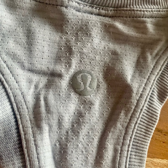 Lululemon Swiftly Tech Racerback 2.0 - Picture 6 of 8